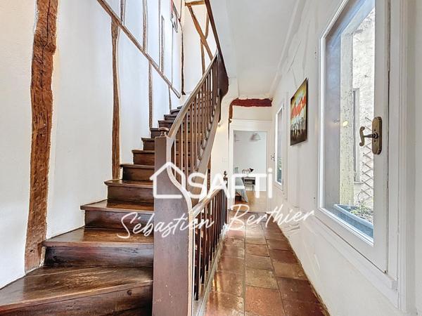 Maison familiale au cœur du vieux Lavaur – 4 chambres, cour, atelier