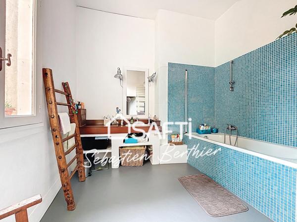 Maison familiale au cœur du vieux Lavaur – 4 chambres, cour, atelier