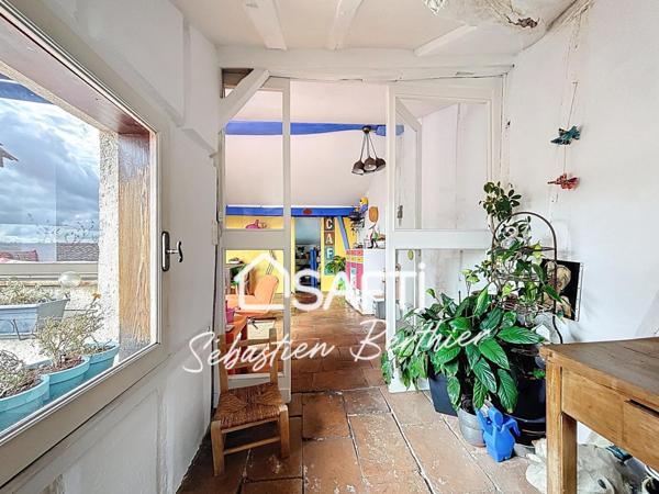 Maison familiale au cœur du vieux Lavaur – 4 chambres, cour, atelier