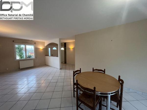 Maison à vendre à Chemillé-en-Anjou dans le Maine-et-Loire (49120), ref : 49062/789