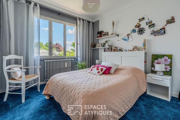 Maison familiale avec piscine, studio et dépendance dans le coeur de Vallet