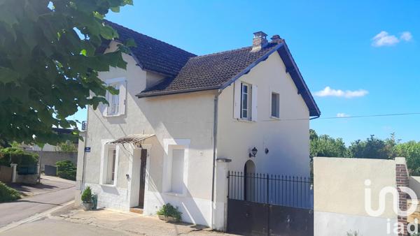 Maison à vendre 4 pièces 150 m² Saint-Aubin-sur-Yonne