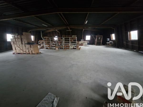 Maison à vendre 10 pièces 1 100 m² Château-Thierry