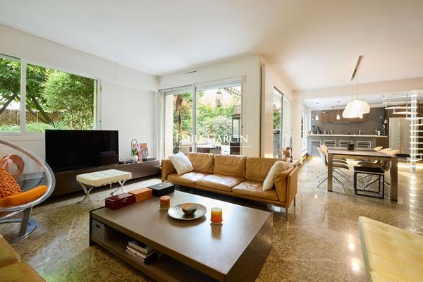 À Vendre - Appartement - Neuilly  Sur Seine - 92200 - Rez-de-Jardin - 3/4 Chambres