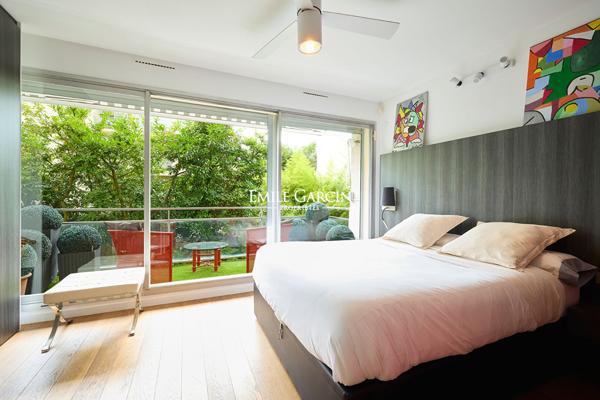 À Vendre - Appartement - Neuilly  Sur Seine - 92200 - Rez-de-Jardin - 3/4 Chambres