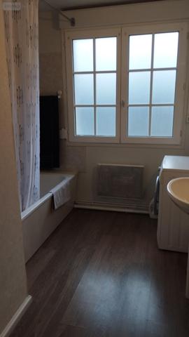 Local mixte (Pro/Hab) à vendre à La Londe en Seine-Maritime (76500), ref : 114401