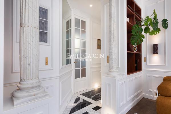 A VENDRE - Appartement - Paris - 75018 - Montmartre -  2 pièces - 1 chambre - 44 m2