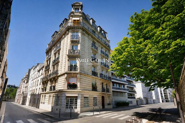 A VENDRE - Appartement - Paris - 75018 - Montmartre -  2 pièces - 1 chambre - 44 m2