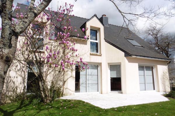 Maison Proche Centre AURAY 5 pièce(s) 125M2