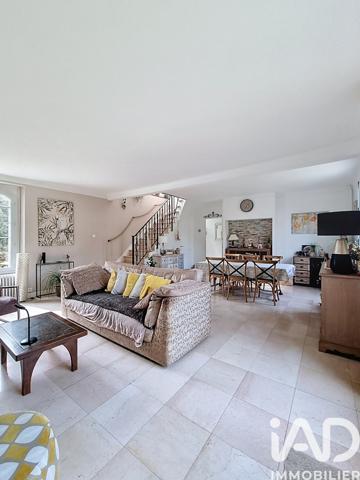 Maison à vendre 5 pièces 120 m² Brie-Comte-Robert