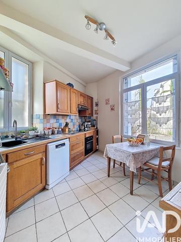 Maison à vendre 5 pièces 120 m² Brie-Comte-Robert