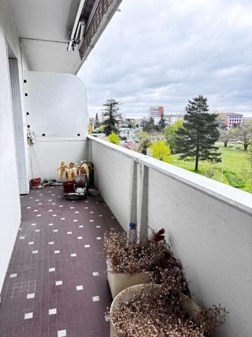 Appartement 3 pièces 78 m², ascenseur, stationnement, Montauban centre ville