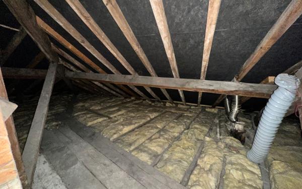 Appartement à vendre    1 pièce • 40 m2 Reims