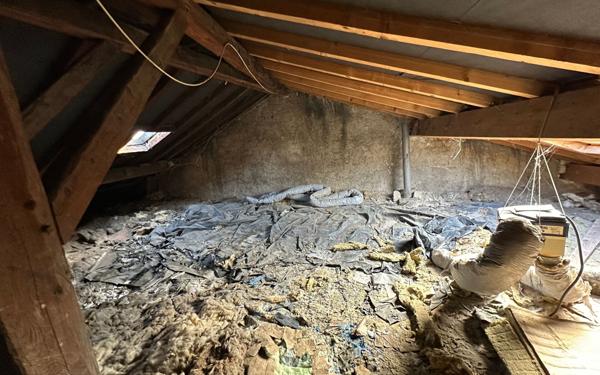 Appartement à vendre    1 pièce • 40 m2 Reims