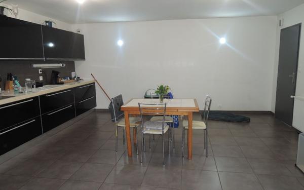 Appartement à vendre    5 pièces • 156 m2 Brénod