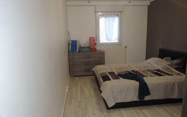 Appartement à vendre    5 pièces • 156 m2 Brénod