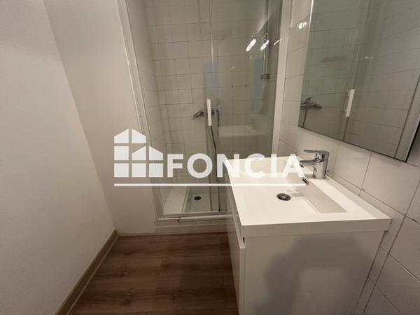 Location Studio 38.48 m² - MONTEE C Grenoble 38100