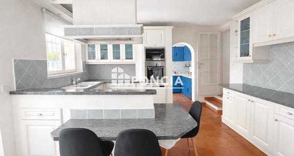 À vendre Maison 5 pièces 156.6 m² - Fréjus 83600