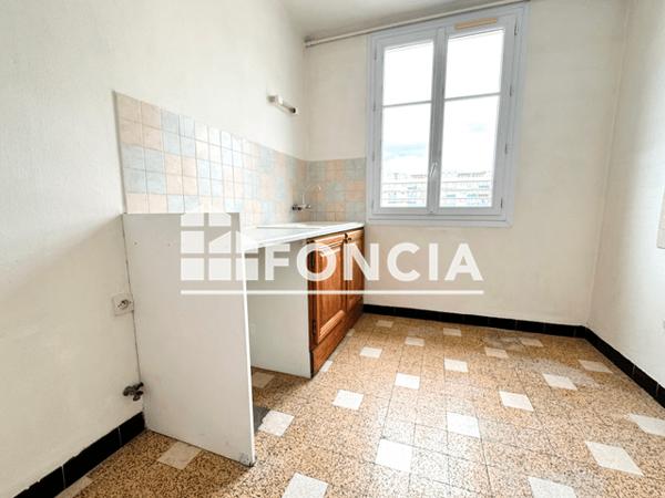 Location Appartement 3 pièces 64.65 m² - 177 AV. DU GENERAL AUDEOUD Toulon 83000