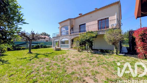 Maison à vendre 6 pièces 207 m² La Crau