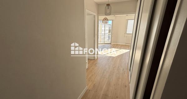 Location Appartement 3 pièces 61.02 m² - Lyon 69007