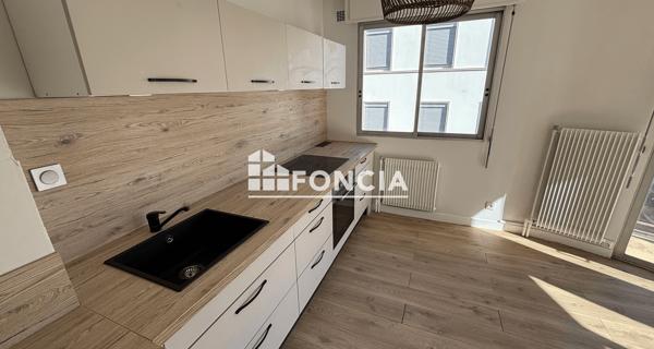 Location Appartement 3 pièces 61.02 m² - Lyon 69007