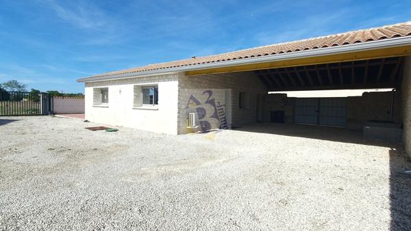 Location maison Trois Palis (16730), 110.00m² avec 4 pièce(s) dont 2 chambre(s). Agence Allard Brimeaud