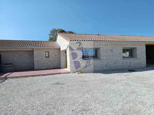 Location maison Trois Palis (16730), 110.00m² avec 4 pièce(s) dont 2 chambre(s). Agence Allard Brimeaud