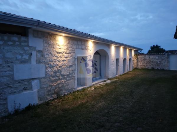 Location maison Trois Palis (16730), 110.00m² avec 4 pièce(s) dont 2 chambre(s). Agence Allard Brimeaud