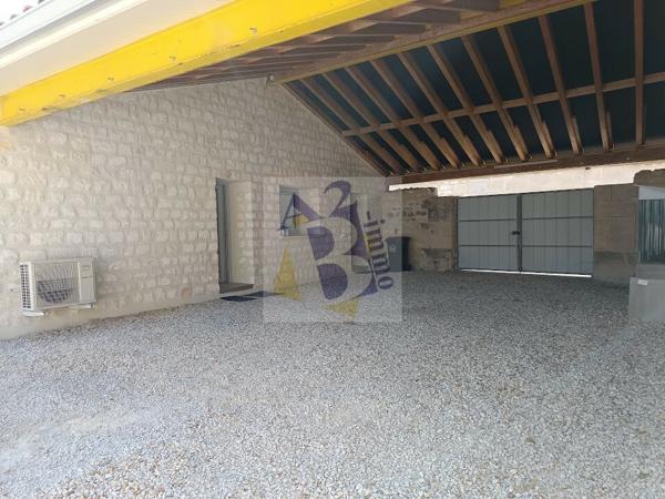 Location maison Trois Palis (16730), 110.00m² avec 4 pièce(s) dont 2 chambre(s). Agence Allard Brimeaud