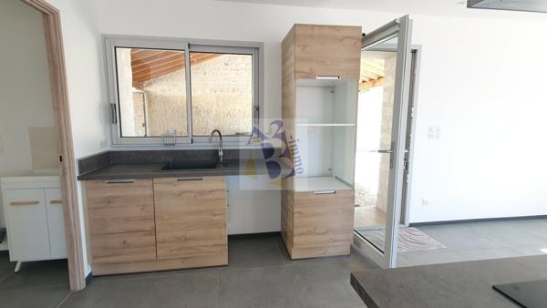 Location maison Trois Palis (16730), 110.00m² avec 4 pièce(s) dont 2 chambre(s). Agence Allard Brimeaud