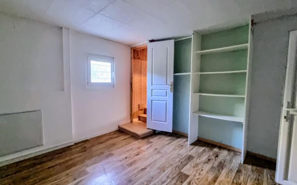 Maison à vendre    3 pièces • 100 m2 Chanteloup-les-Vignes