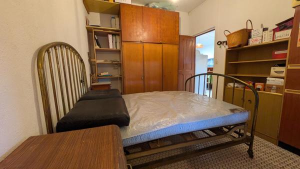 Le Grau-d’Agde – À 500 m des plages, maison avec garage à rénover sur terrain de 800 m²