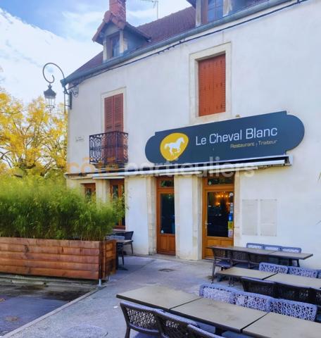 Vente
                Fonds de commerce67 m² - IS SUR TILLE (21120)