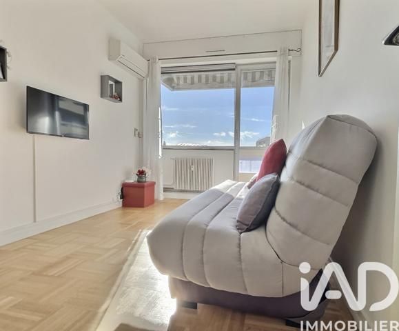 Appartement à vendre 5 pièces 143 m² Marseille 8