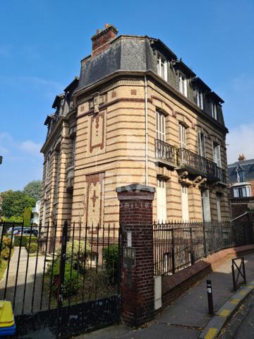 F2 meublé - Quartier gare