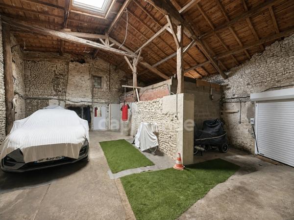 Maison Charentaise à vendre 7 pièces ROYAN (17) - Grand Garage - Piscine chauffée