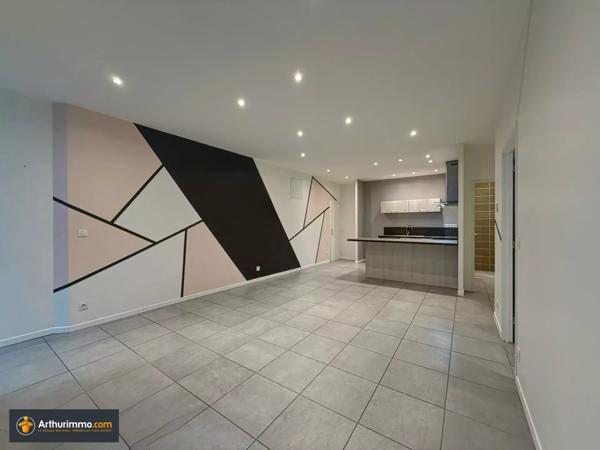 Vente Appartement 2 pièces 54 m2 à Bourgoin-Jallieu