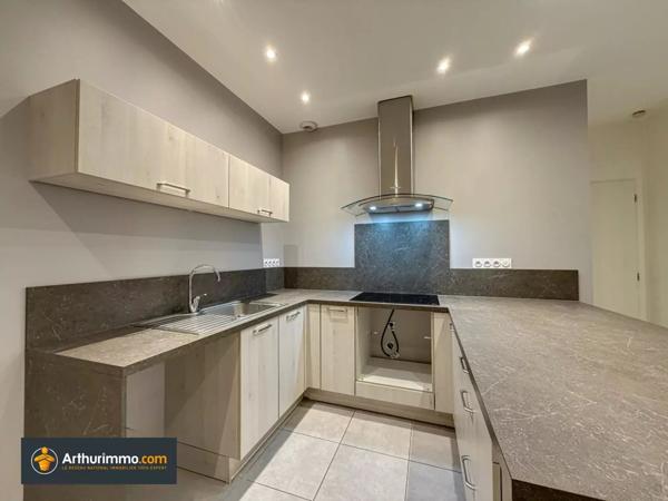 Vente Appartement 2 pièces 54 m2 à Bourgoin-Jallieu