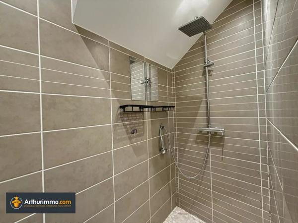 Vente Appartement 2 pièces 54 m2 à Bourgoin-Jallieu