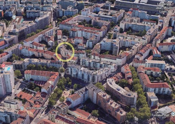 LYON 7 - Appartement T3 rénové avec balcon / Grand garage en sous sol