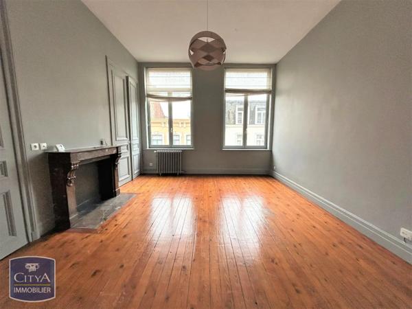 Appartement à louer 5 pièces 164.21m²