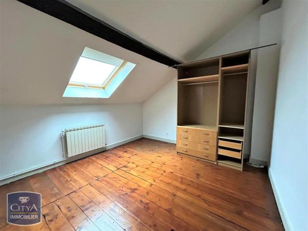 Appartement à louer 5 pièces 164.21m²