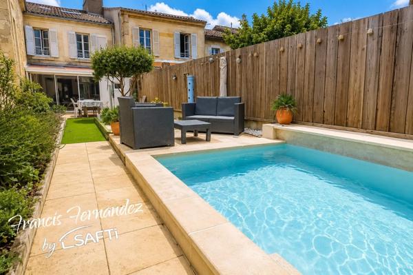 Maison de caractère 195 m² avec piscine, cave à vin et 4 chambres au cœur de Pauillac