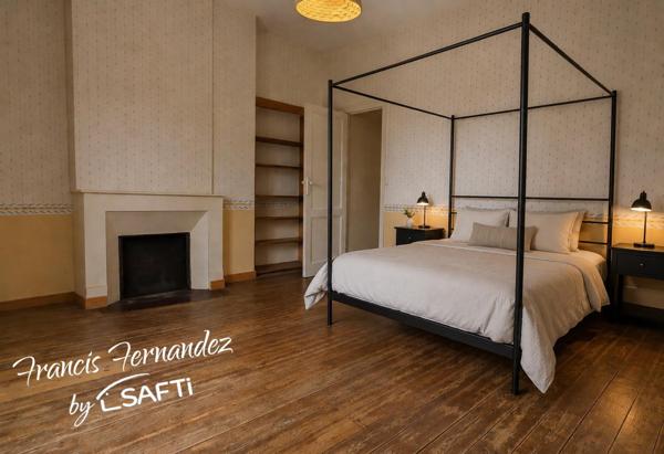 Maison de caractère 195 m² avec piscine, cave à vin et 4 chambres au cœur de Pauillac