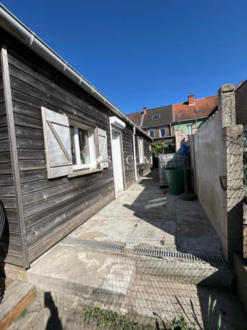 MAISON BEAU VOLUME 3 CH + BUREAU AVEC JARDIN 114 m² Phalempin (59133)