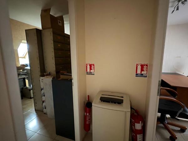 LOCAL COMMERCIAL - SOISSONS -