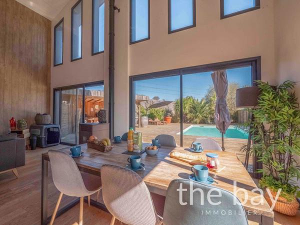 Le Teich (33470) Villa contemporaine quatre chambres avec piscine