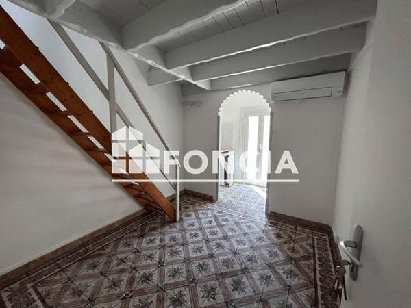 Location Appartement 2 pièces 23.88 m² - 45 RUE ROBERT Nimes 30000