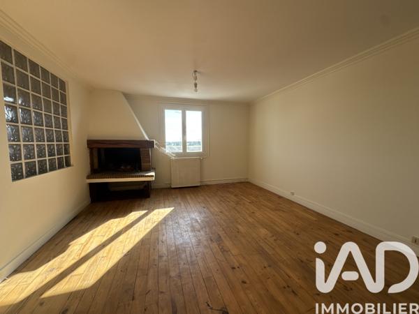 Location appartement 5 pièces 84 m² Saint-Branchs